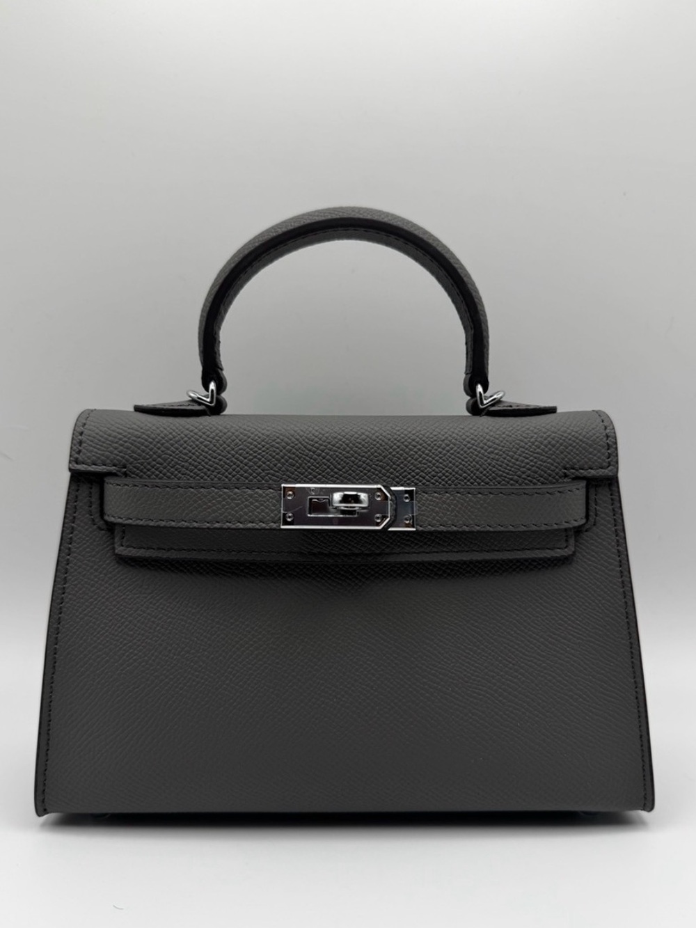 The Kinsley 19 - Charcoal Grey